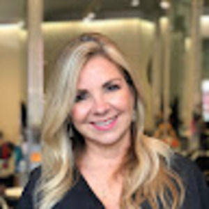 Meet your Posher, Debbie